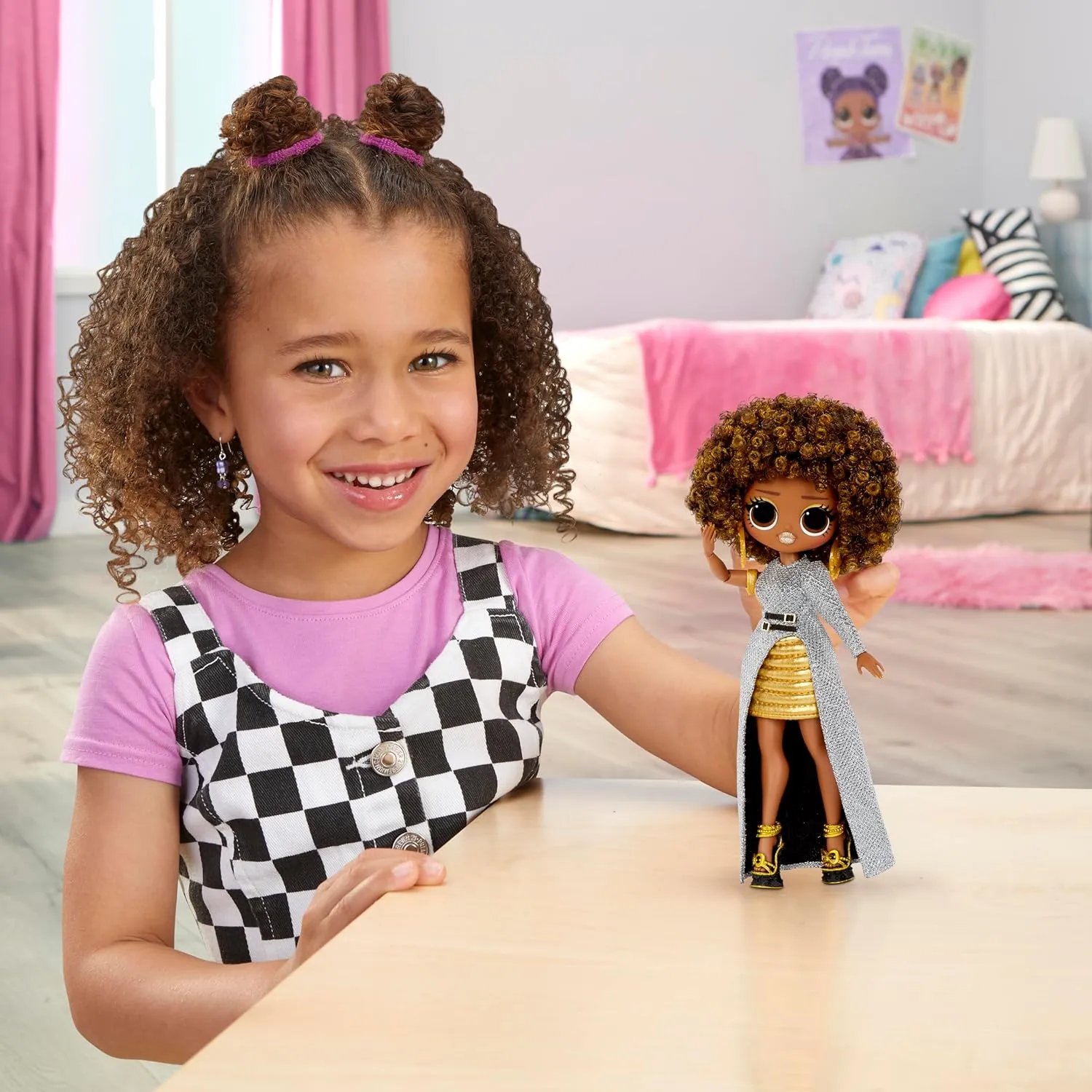 LOL Surprise OMG Fashion Doll - Royal Bee