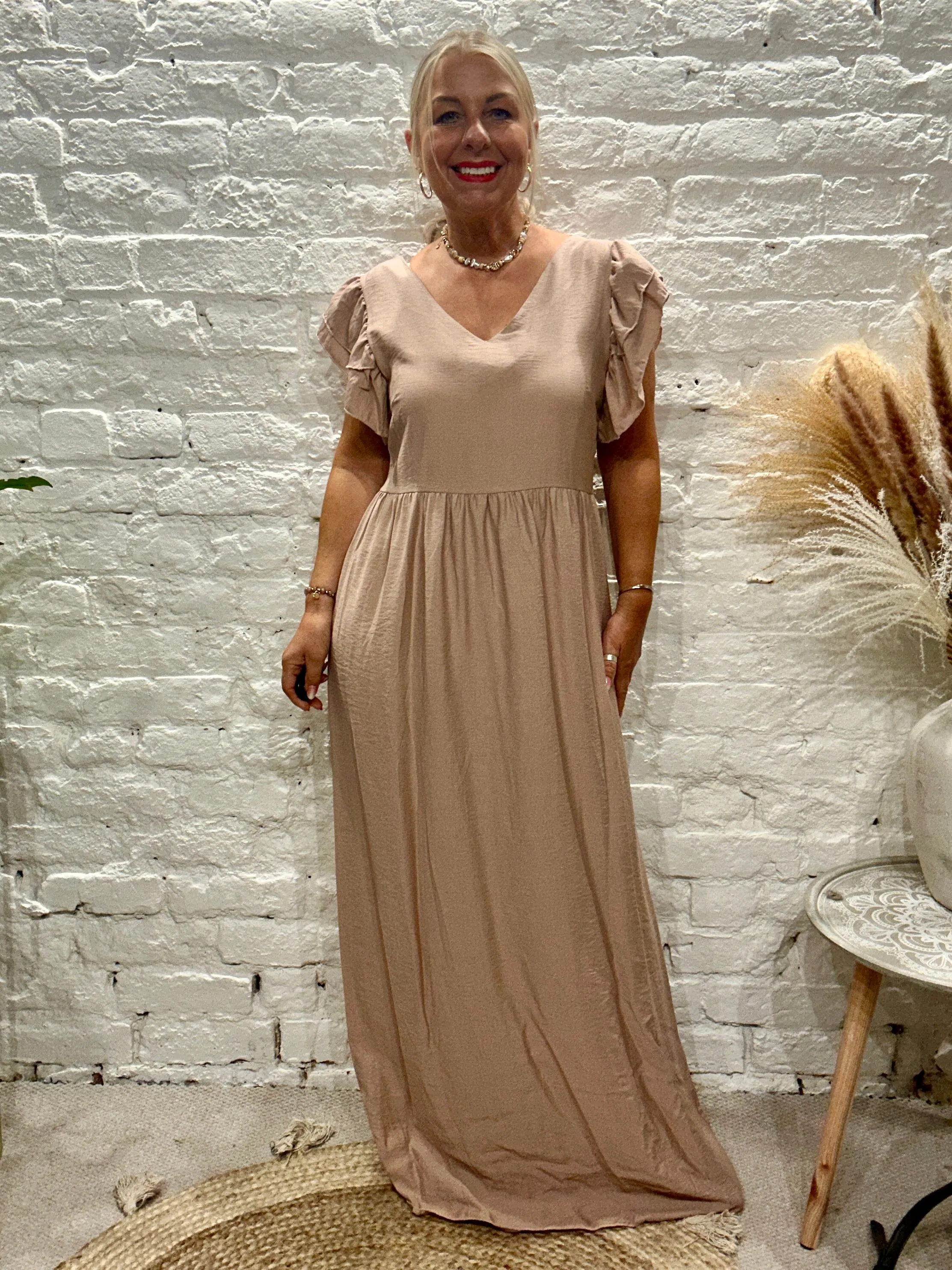 Urban Edge Sandbar Crepe Button Back Maxi Dress
