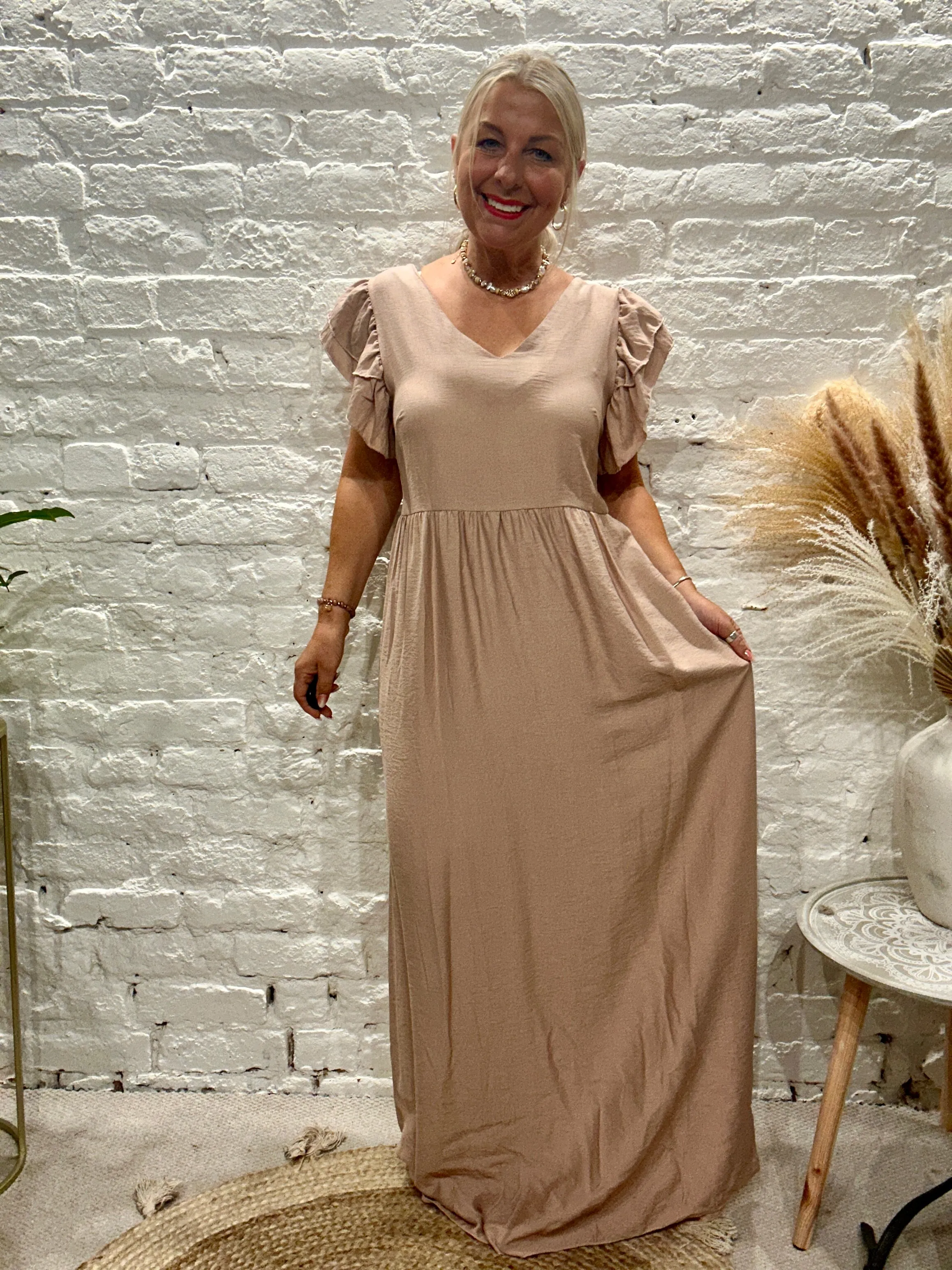 Urban Edge Sandbar Crepe Button Back Maxi Dress